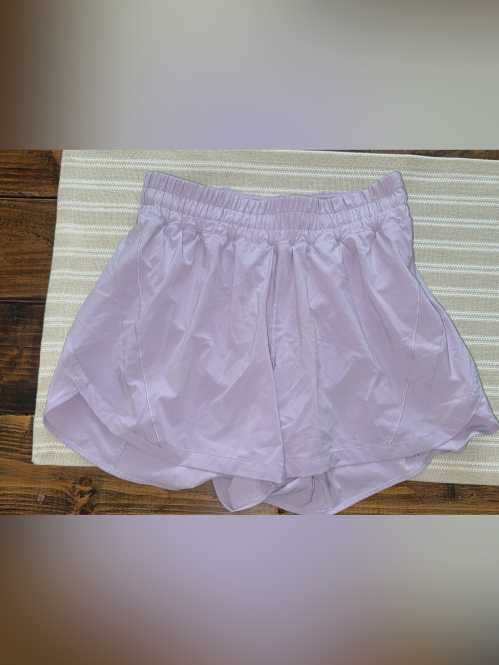 Lululemon Track That High-Rise 5” Shorts Size 10 Lilac NWOT